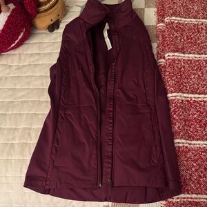 Lululemon purple running vest